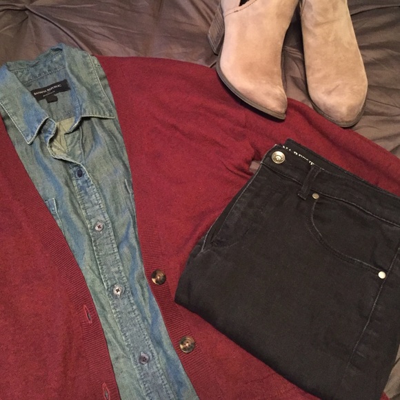 Banana Republic Denim - Host Pick Banana Republic Black Skinny Jeans