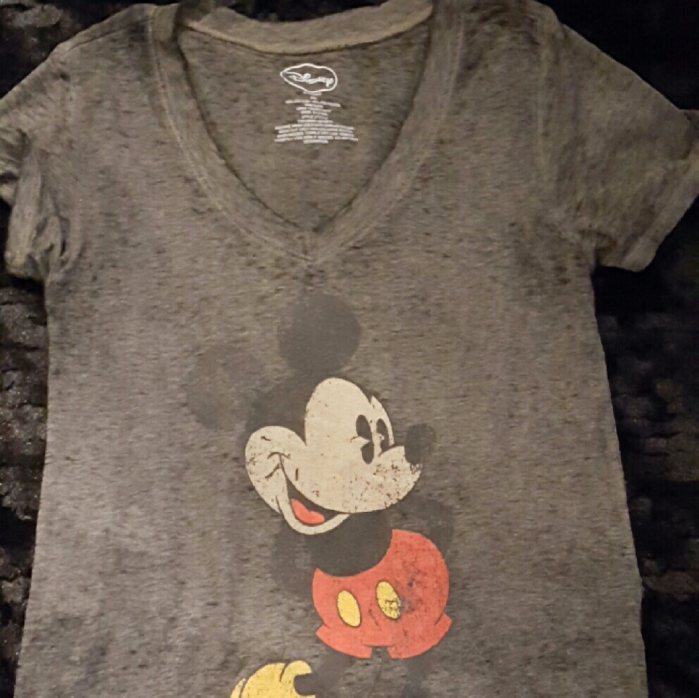 Disney Retro Mickey Mouse shirt