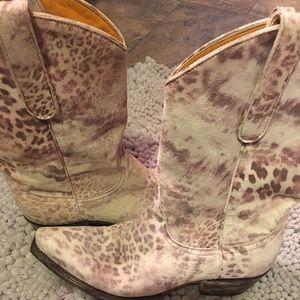 Old gringo leopard cowboy boots