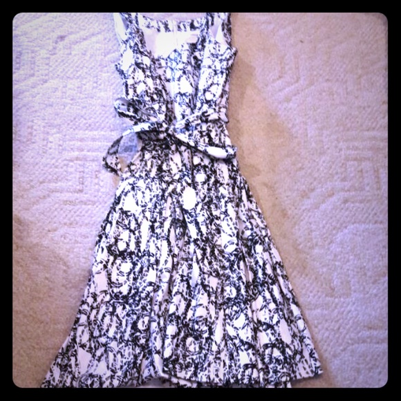 Calvin Klein Dresses & Skirts - Beautiful Calvin Klein dress sz 16w like new
