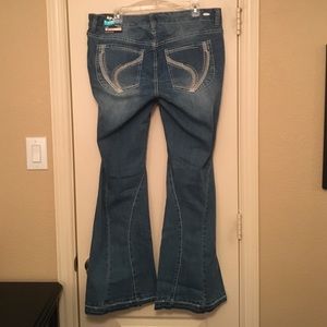 Ariya jeans, size 14, flare leg