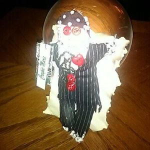 Voodoo hex your male boss