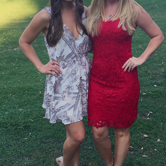 White Patterned Dress - Picture 6 of 6