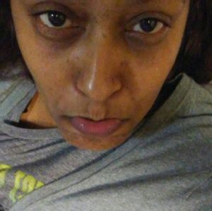 Meet your Posher, Lina