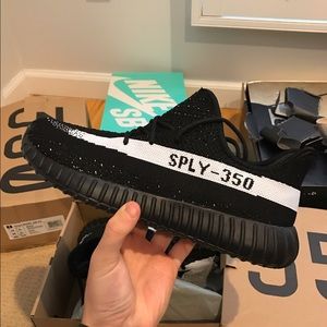 Yeezy 350 v2 boost oreo size 11