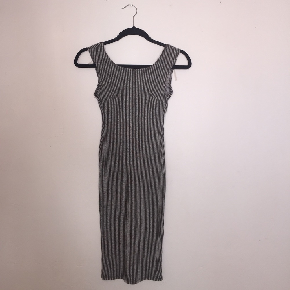 Grey pinstriped classy, sexy, elegant Dress - Picture 3 of 3