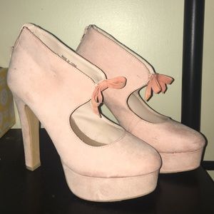PINK PLATFORM MARYJANE HEELS