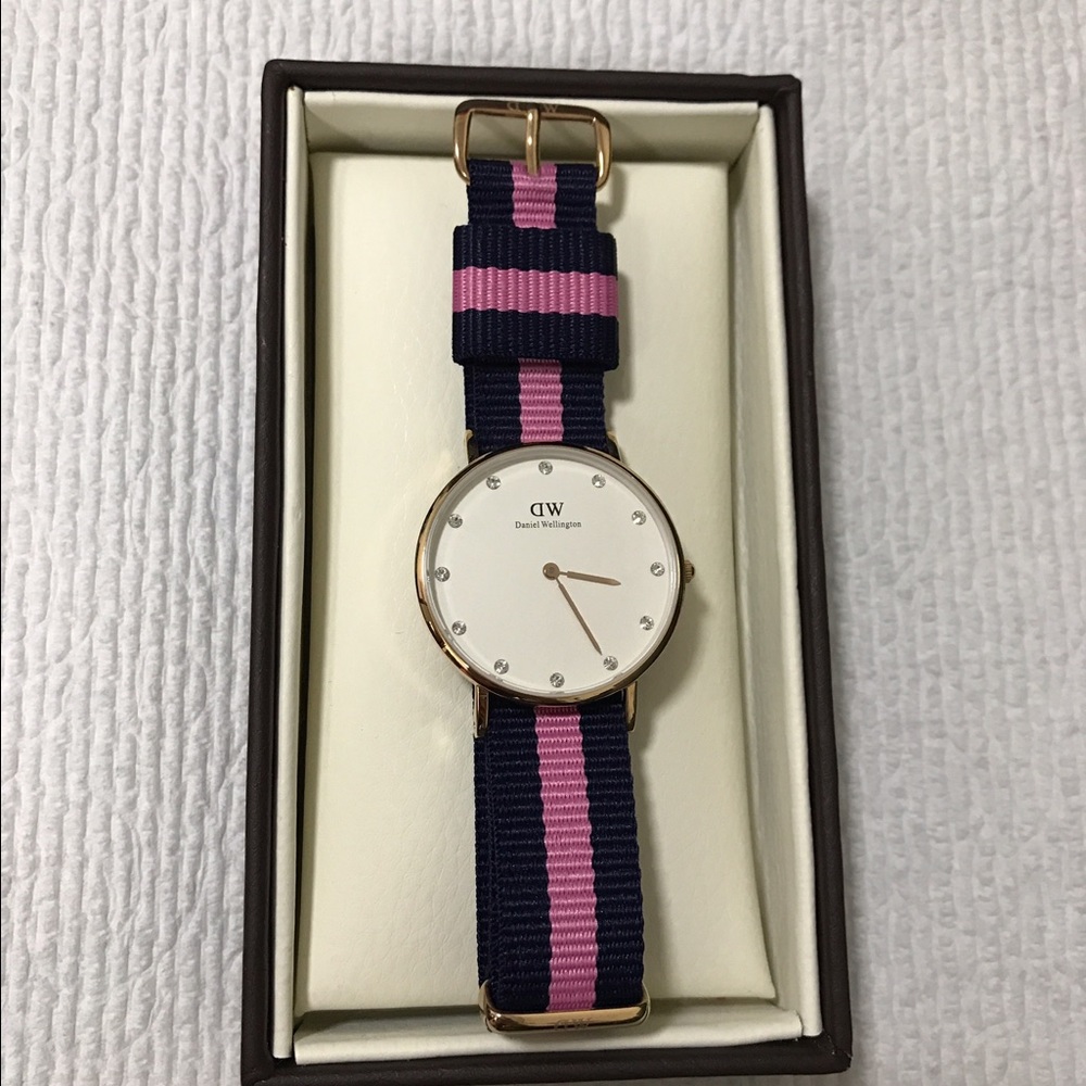 Brand new!! Daniel Wellington Women's Watch