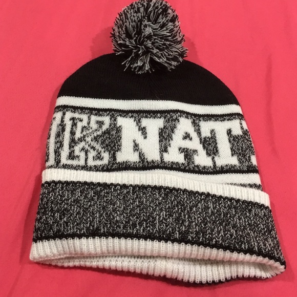 Traded - Picture 2 of 4