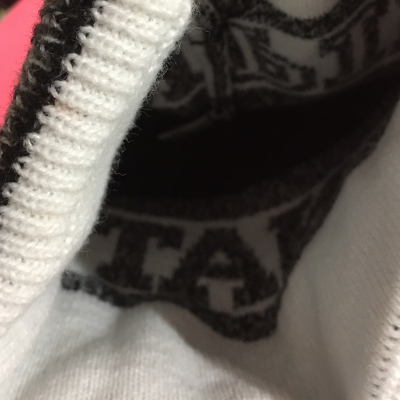 Traded - Picture 3 of 4