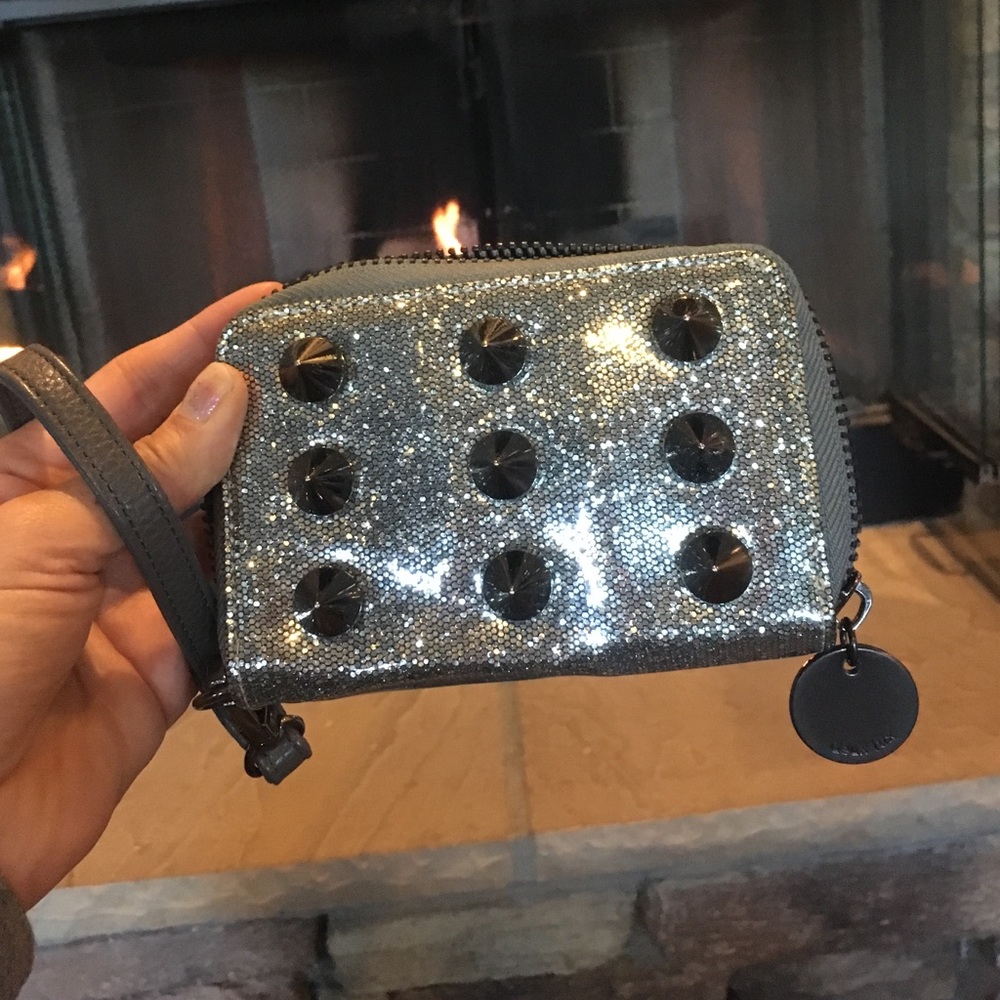Authentic deux lux wallet.