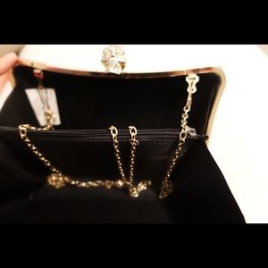 Shiny skull evening bag