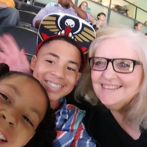 Meet your Posher, Janet