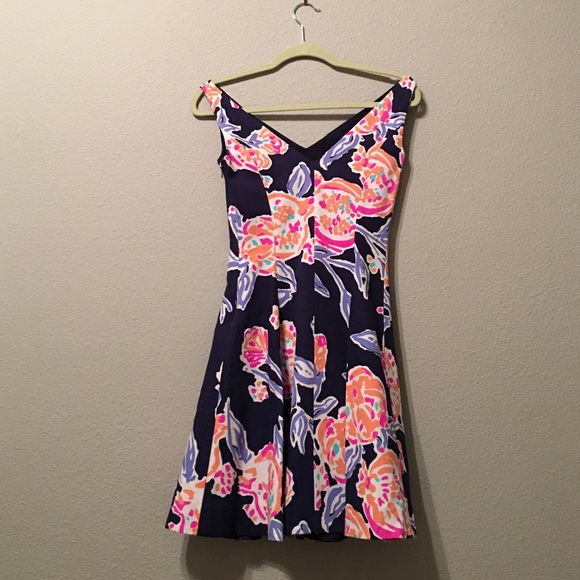 Lilly Pulitzer cocktail dress - Picture 3 of 3