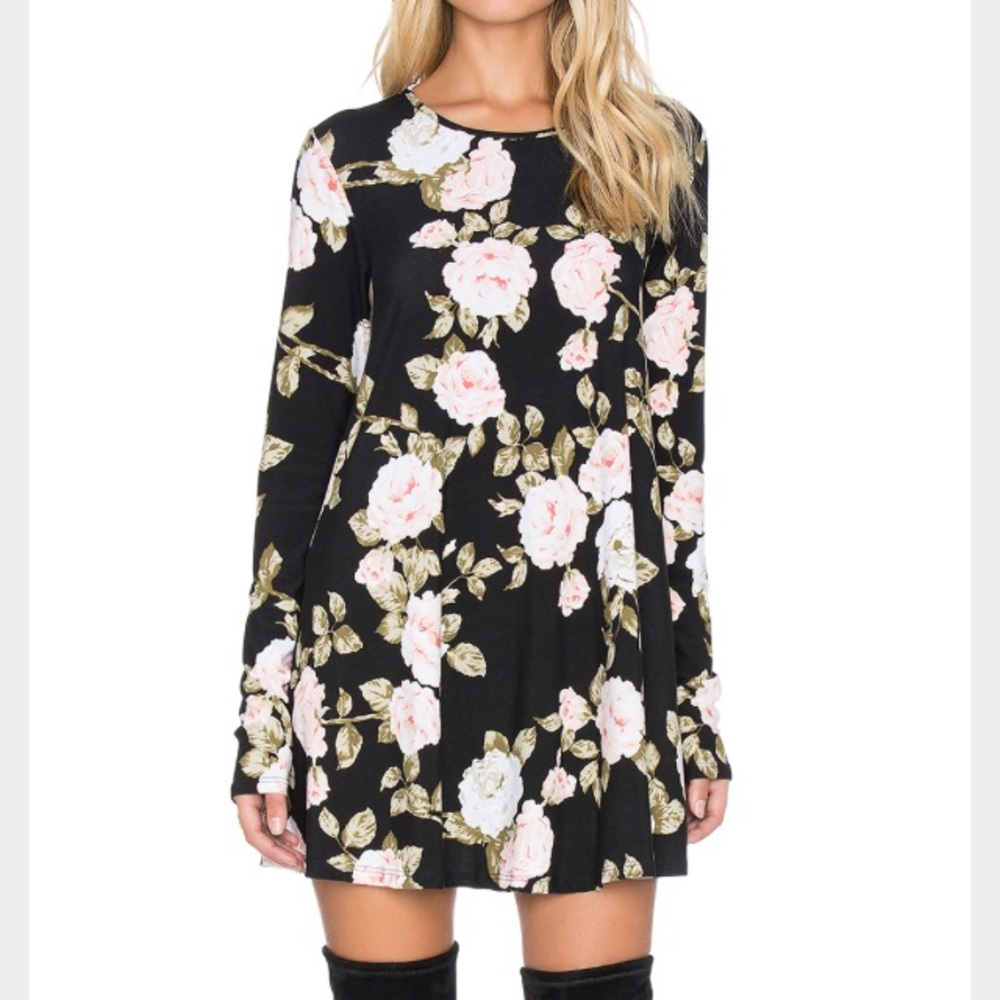Show Me Your Mumu Tyler Tunic in Bella Rosa