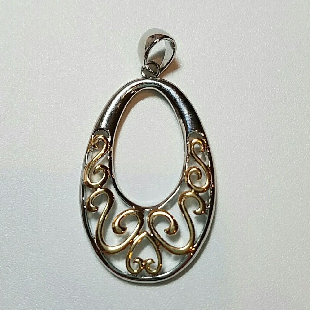 Lia Sophia pendant