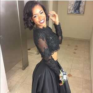 PROM DRESS FOR SALE !