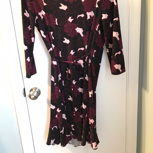 BCBG wrap dress. - Picture 3 of 5