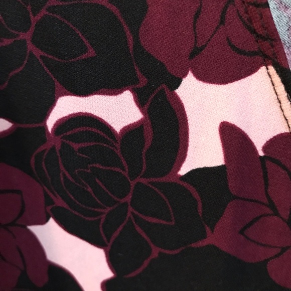 BCBG wrap dress. - Picture 4 of 5