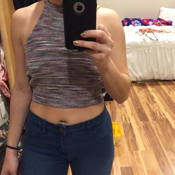 Multicolor halter crop top - Picture 4 of 4