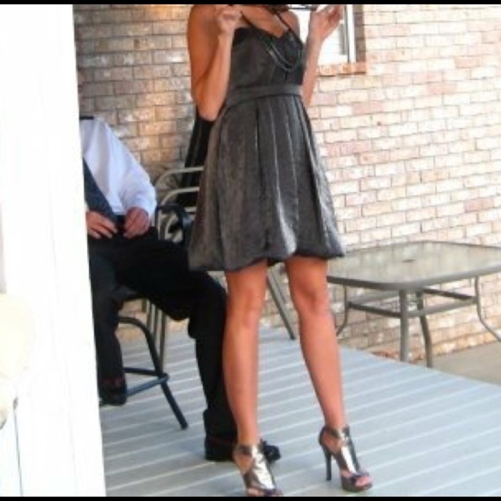 Strapless metallic silver dress Cache