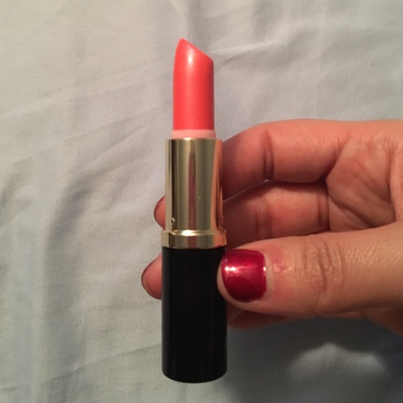 estee lauder melon lipstick