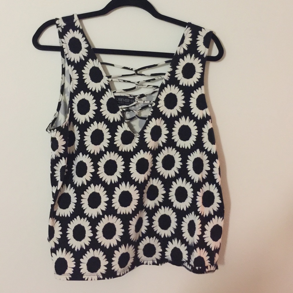 Plus size croptop
