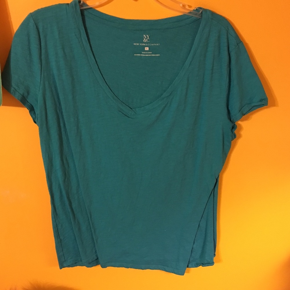 Aqua V-neck