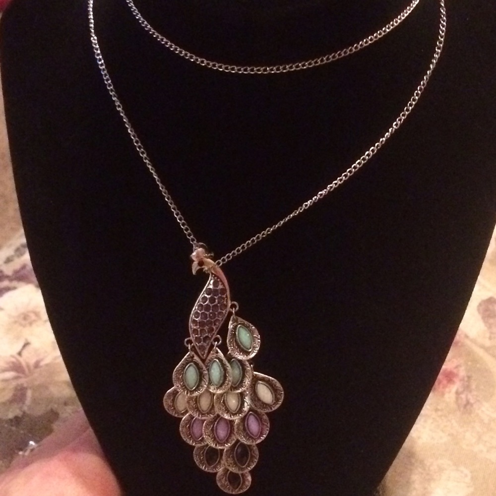 Peacock multicolored necklace