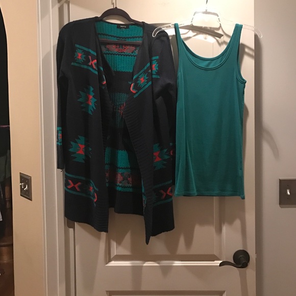 Verty Sweaters - Cardigan/Tank set