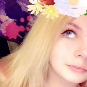 Meet your Posher, Selena