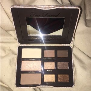 Makeup eyeshadow pallet