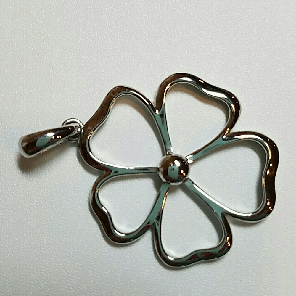 Lia Sophia pendant