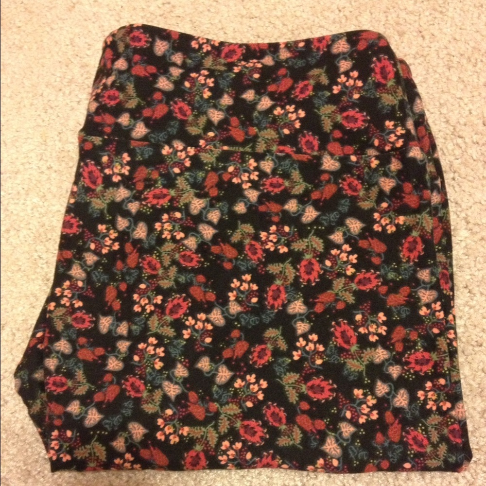 LulaRoe Floral TC leggings BNWT