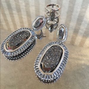 Kendra Scott Kaki earring & McKenzie ring