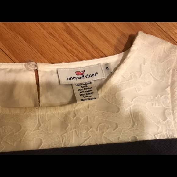 Vineyard Vines Stripes Dress w/anchor lace detail - Picture 3 of 3