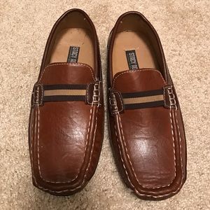 Boys dress shoes