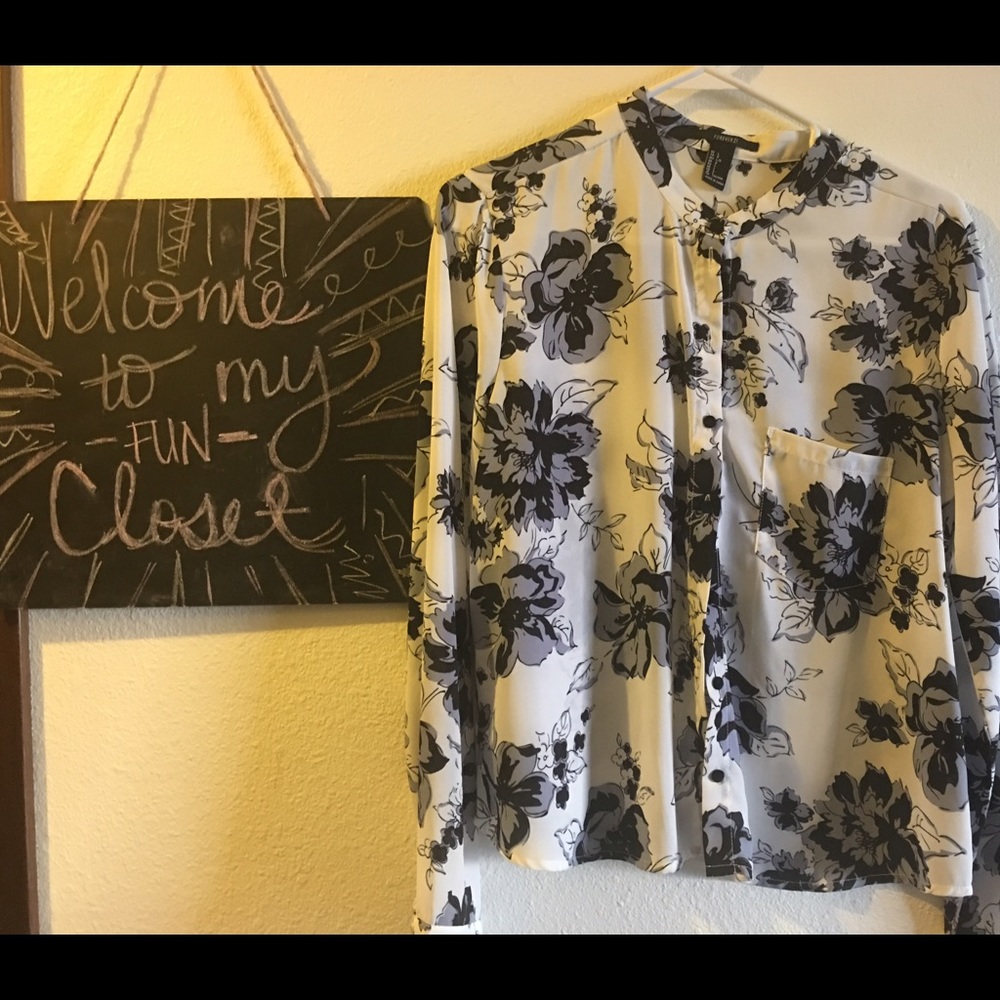 Floral top
