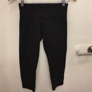 Lululemon Wunder Under Crop