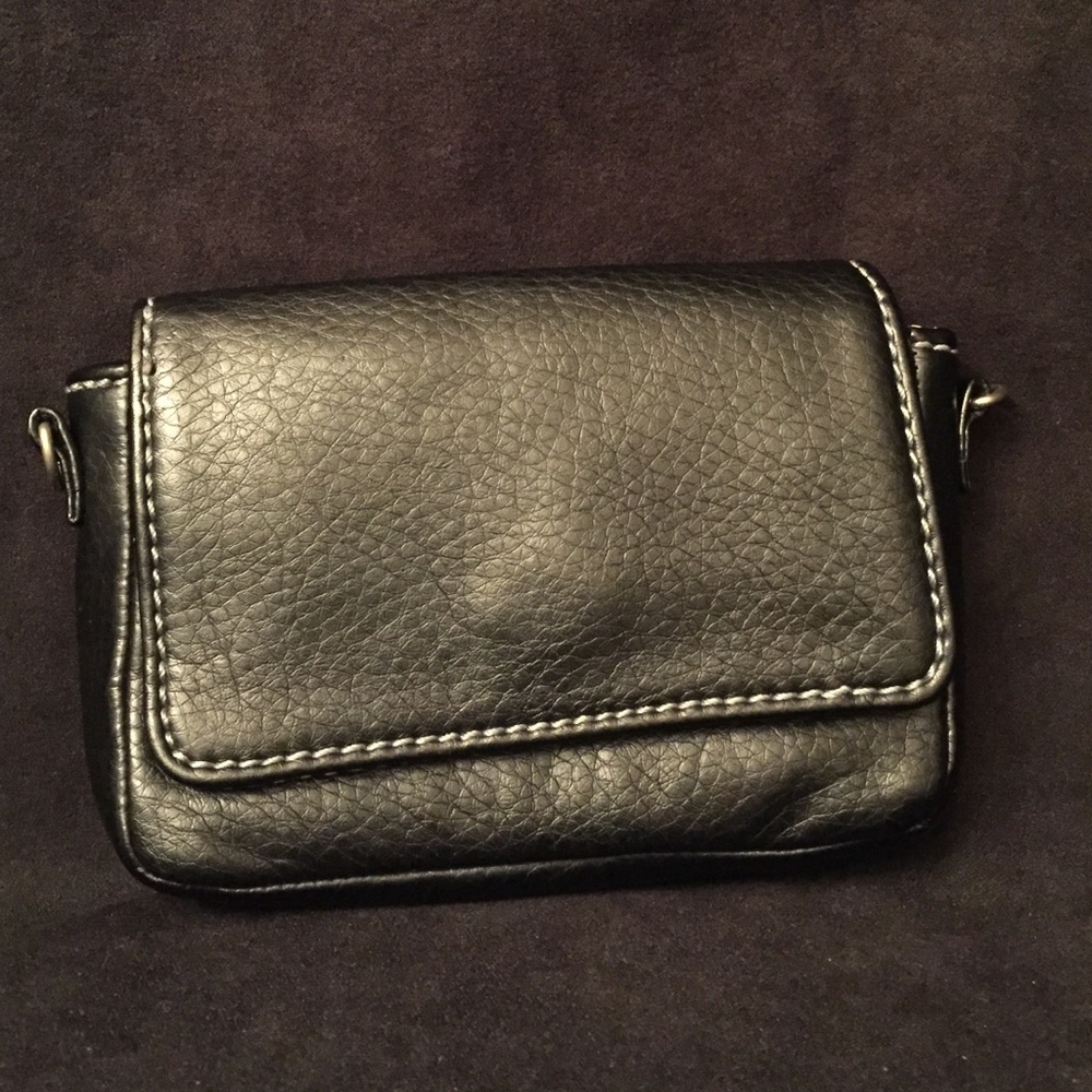 Small Thirty-One Wallet