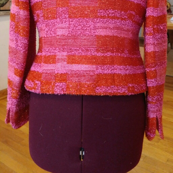 Pink Chanel Women's skirt suit - Picture 3 of 3