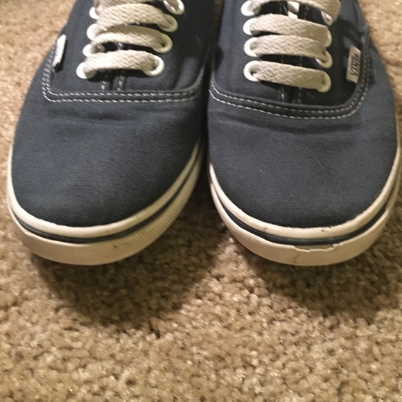 Vans - Picture 4 of 4