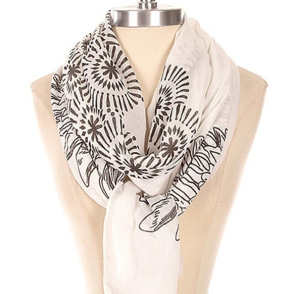 Floral print fringe scarf