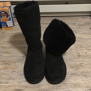 Black womans uggs