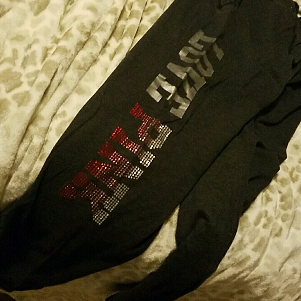 Love pinks sweatpants