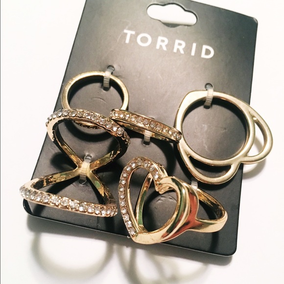 torrid Jewelry - Gold Heart Muti Ring Set torrid Jewelry - Gold Heart Muti Ring Set