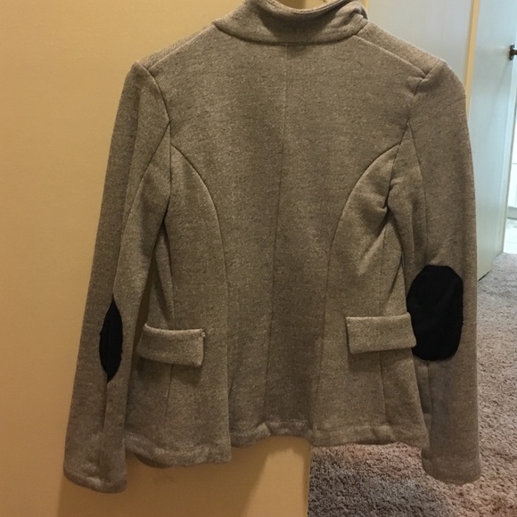 Light weight blazer - Picture 3 of 4