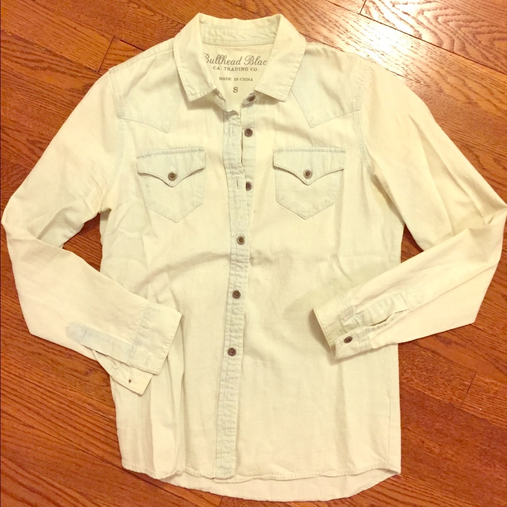 S Mint Green Chambray Button Up
