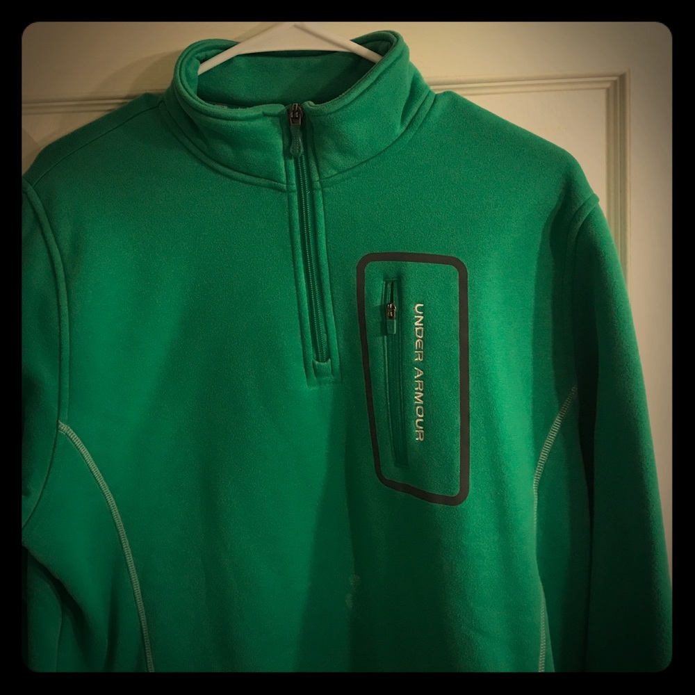 Under armor sweatshirt with the zipper