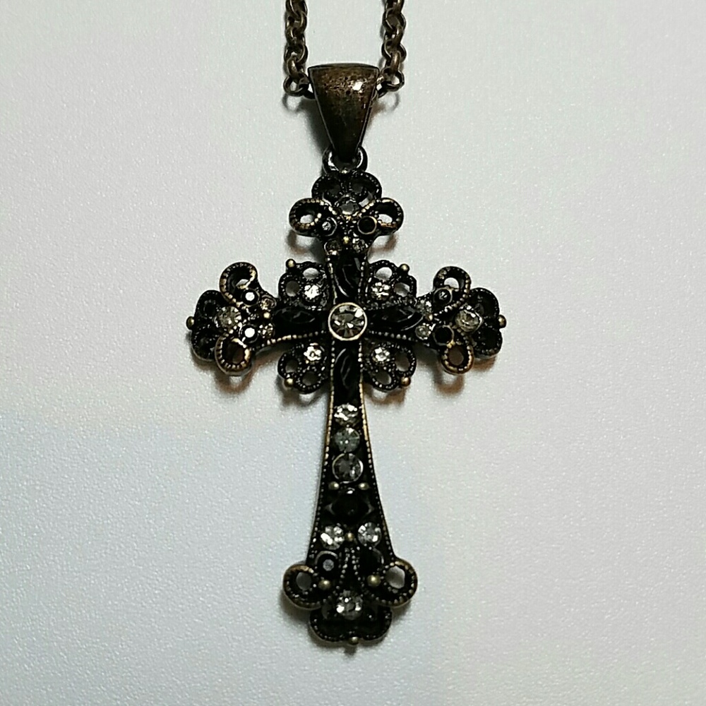 Lia Sophia necklace